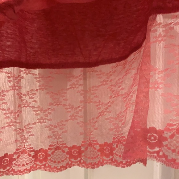 😍 2/$29 Self Esteem strapless top with elastic on top & lacey on bottom L - Picture 4 of 9